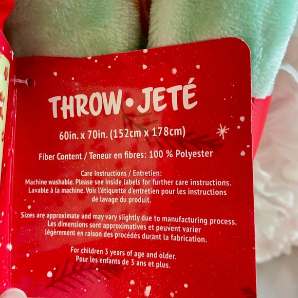 NEW WITH TAGS Disney Winnie the Pooh Christmas Gingerbread Green Blanket - Picture 5 of 5